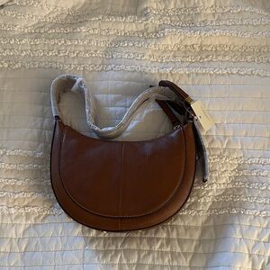 Fossil Crescent Shoulder Bag - Brown